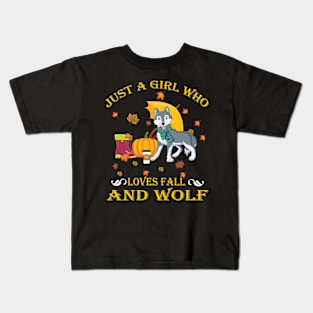 Just A Girl Who Loves Fall & Wolf Funny Thanksgiving Gift Kids T-Shirt